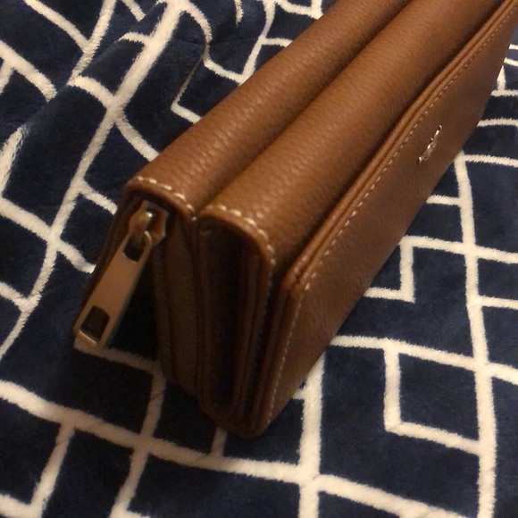 Roots leather Clutch - Picture 4 of 5